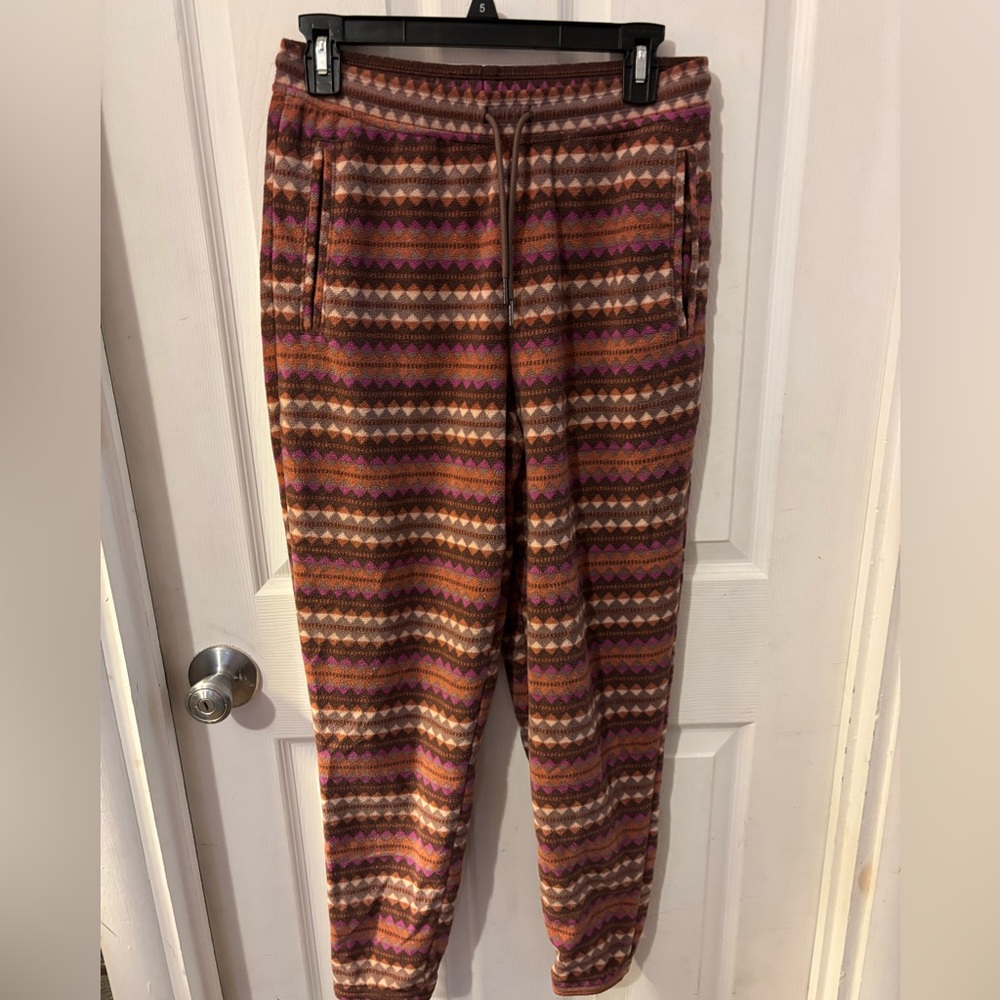 NWOT Patagonia Micro D Fleece Joggers  Women’s Small